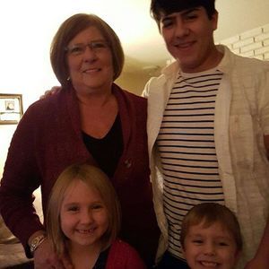 Meet your Posher, Debra